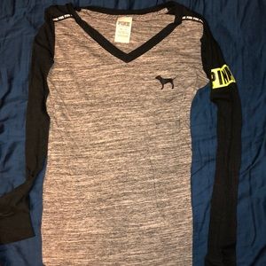 Love pink long sleeve shirt